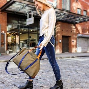 Manhattan Tote by Canvas Clover